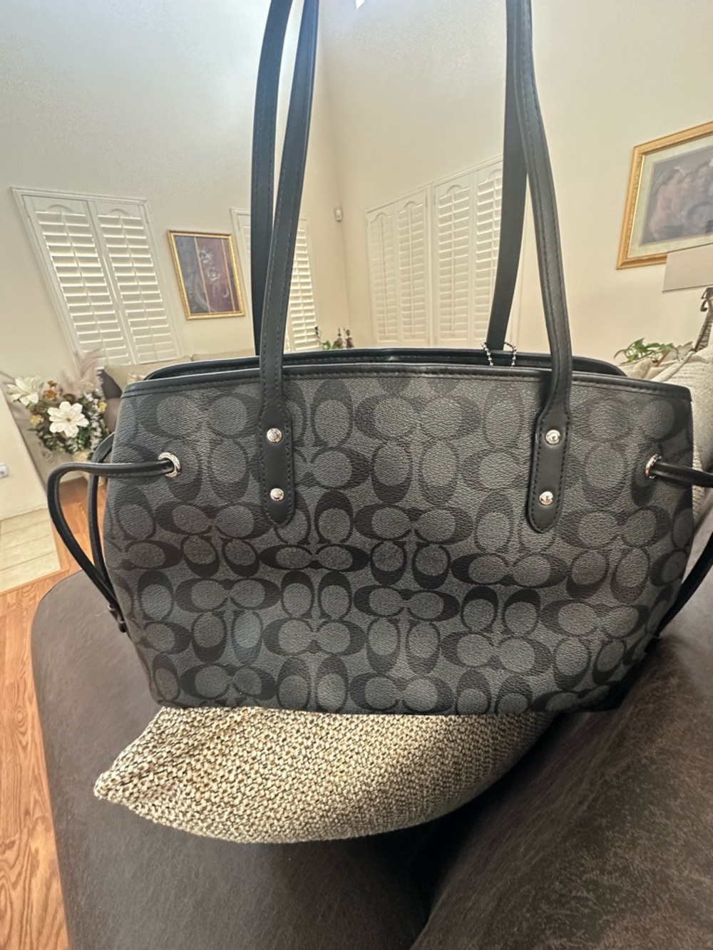 Coach Black Signature Canvas Tote - Picture 4 of 9